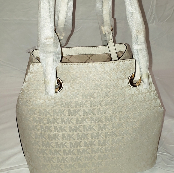 NWT Michael Kors Tote Bag - Picture 6 of 10